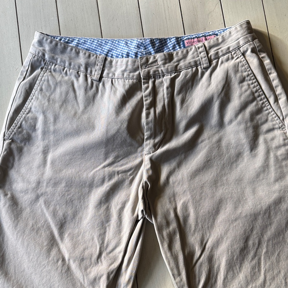 Vineyard Vines Men's Khaki Chinos
